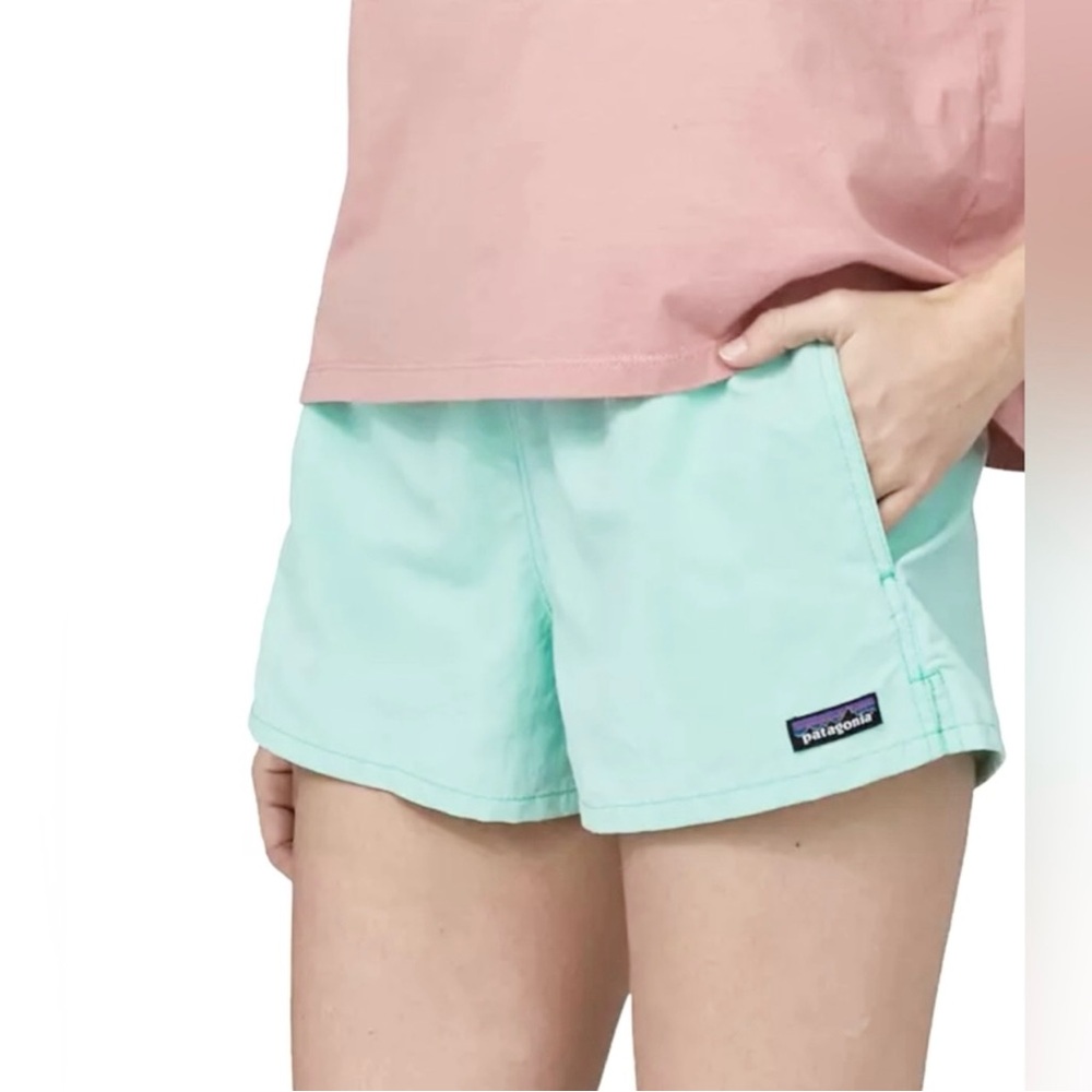 Patagonia Light Mint Green Baggies 2.5”